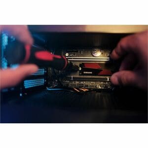 Samsung 990 PRO 2 TB Solid State Drive - M.2 2280 Internal - PCI Express NVMe (PCI Express NVMe 4.0 x4) - Gaming Console, 