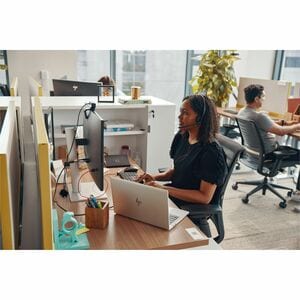 Poly Blackwire 3225 有线 入耳式, 头戴式 立体声 耳机 - 黑 - 双声道 - 上耳式 - 32 欧姆 - 20 Hz 到 20 kHz - 225.6 cm 线缆 - 全向, 降噪 麦克风 - C型 USB, 迷你手机（