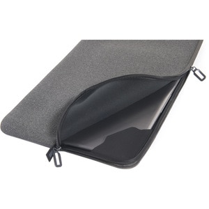 Tucano Mélange Carrying Case (Sleeve) for 44.2 cm (17.4") Notebook - Black - Bump Resistant Interior, Scratch Resistant In