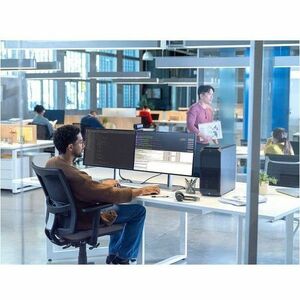 Workstation HP Z4 G5 - Intel Xeon W 5416S - 32 GB - 1 TB SSD - Tower - Intel W790 Chip - Windows 11 Pro - Serial ATA/600 C