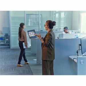 HP EliteBook 6 G1a 35.6 cm (14") Copilot+ PC Notebook - WUXGA - AMD Ryzen AI 7 350 - 32 GB - 1 TB SSD - Pike Silver Alumin