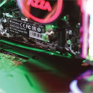 Unità stato solido Verbatim Vi560 - M.2 2280 Interno - 256 GB - SATA (SATA/600) - 110 TB TBW - 560 MB/s Velocità massima t