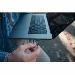 Verbatim Pro 128 GB Class 3/UHS-I (U3) microSDXC - 90 MB/s Read - 45 MB/s Write