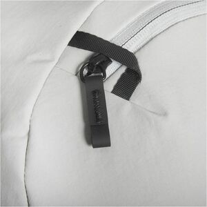 Targus Terra EcoSmart TBB66004GL 便携包 (背包) 用于 38.1 cm (15") 到 40.6 cm (16") 笔记本电脑 - 灰 - 防水外壳 - 塑料 Body - 肩带, 推车带, 手柄 - 425 