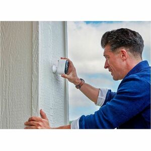 Arlo Essential 4 Megapixel Outdoor 2K Network Camera - Colour - 4 - White - Infrared/Color Night Vision - 2560 x 1440 - Wi