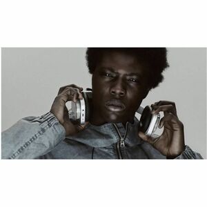 Nothing Headphone (1) Wired/Wireless Over-the-head, Over-the-ear Stereo Headset - Transparent, White - Binaural - Circumau