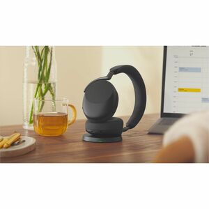 Jabra Evolve3 85, MS Teams, Link390a USB-A Dongle, Black,with Wireless Charger Pad