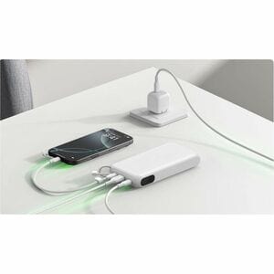 Belkin BoostCharge Stromspeicher - Weiß - für Smartphone, iPhone, iPad, AirPod, USB Typ C Gerät, Nintendo Switch, iPad min