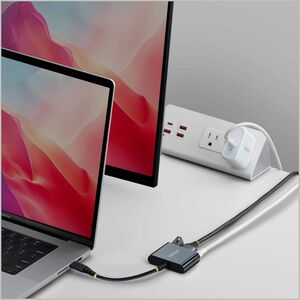 StarTech.com AV/Data Transfer Adapter - 1 - 1x 9-pin USB 3.2 (Gen 1) Type A - Female, 1x 24-pin USB 3.2 (Gen 1) Type C - F
