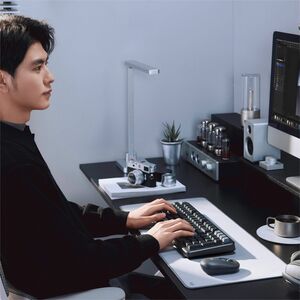 Logitech K98S Plus 键盘 - 袖珍的 - 有线/无线 连接 - A 型 USB 接口 - 英文（美国） - QWERTY 布局 - 午夜黑 - 机械 按键开关 - Bluetooth/RF - 10 m - 2.40 GHz 