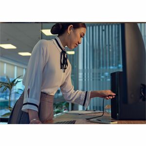 HP ProDesk 4 Tower G1i AI PC. Famiglia processore: Intel Core Ultra 5, Modello del processore: 235. Memoria Interna: 16 GB