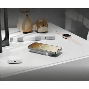 Alogic Matrix+ Power Bank - White - For USB Type C Device, iPhone, Qi-enabled Device - 5000 mAh - 12 V Input - White