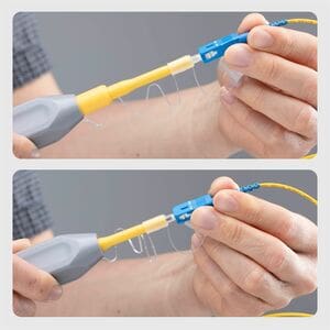 StarTech.com Cleaning Pen for Fibre Optic, Patch Panel - Compact, Lightweight, Easy to Clean, Damage Resistant, Long Lasti