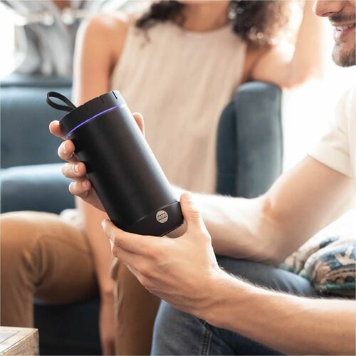 SIGNATURE BLUETOOTH SPEAKER