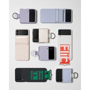 Samsung Galaxy Z Flip4 SM-F721B 128 GB Smartphone - 17 cm (6.7") Flexible Folding Screen Dynamic AMOLED Full HD Plus 2640 