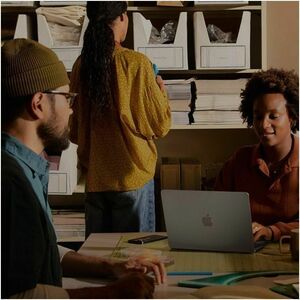 Apple MacBook Air MDVQ4D/A 38,9 cm (15,3 Zoll) Notebook - Apple M5 - 16 GB - 512 GB SSD - Himmelblau - Apple M5 Chip - 288