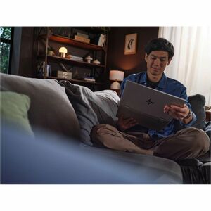 HP EliteBook 8 Flip G1i 33,8 cm (13,3 Zoll) Touchscreen Umrüstbar 2 in 1 Notebook - WUXGA - Intel Core Ultra 7 255U - 32 G