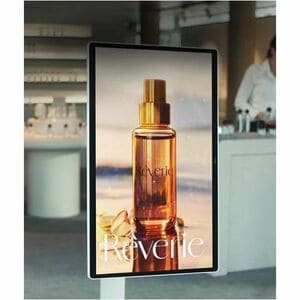 Monitor touchscreen LCD intelligente LG 32U889SA-W - 812,8 mm (32") Classe - 16:9 - 5 ms - 80 cm (31,5") Viewable - 3840 x