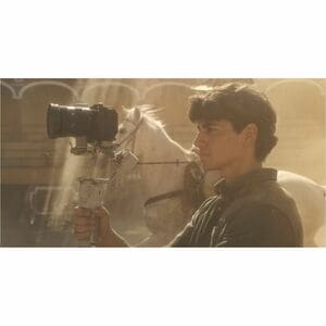 DJI RS 4 Mini Handheld Gimbal with Pan/Tilt/Roll Head - 2 kg Load Capacity - Aluminium Alloy