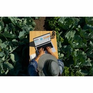 Apple MacBook Pro MGE44CH/A 41.1 cm (16.2") 笔记本电脑 - 120 Hz - Apple - 24 GB - 1 TB SSD - 中文 键盘 - 银 - Apple M5 Pro 芯片 - 3456