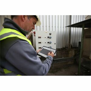 Panasonic Connect TOUGHBOOK CF-33 Rugged Tablet - 12"" QHD - vPro Technology - 32 GB - 1 TB SSD - Windows 11 Pro - Core i7