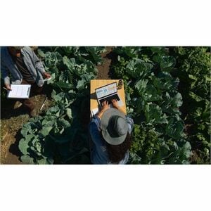 14-inch MacBook Pro: Apple M5 chip with 10‑core CPU and 10‑core GPU, 16GB, 512GB SSD - Silver