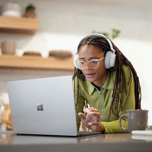 Microsoft Surface Laptop 5 15" Touchscreen Notebook - 2496 x 1664 - Intel Core i7 12th Gen i7-1255U Deca-core (10 Core) - 