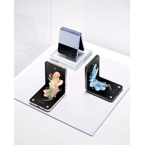 Samsung Galaxy Z Flip4 SM-F721B 128 GB Smartphone - 17 cm (6.7") Flexible Folding Screen Dynamic AMOLED Full HD Plus 2640 