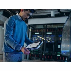 HP EliteBook 8 Flip G1i 33,8 cm (13,3 Zoll) Touchscreen Umrüstbar 2 in 1 Notebook - 5G - WUXGA - Intel Core Ultra 5 225U -