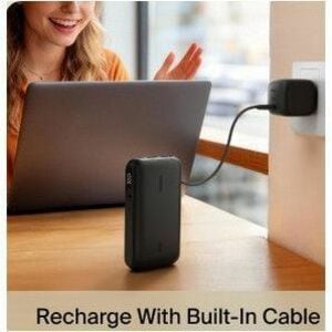 Belkin BoostCharge Power Bank - Black - 10000 mAh - 45 W - Built-in Cable - Black