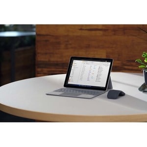 SURFACE GO 4 N200 / 8GB / 64GB WIN 11 NORDIC