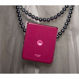 Motorola Mobility razr 60 ultra 512 GB Smartphone - 17.8 cm (7") Flexible Folding Screen P-OLED Super HD 2992 x 1224 - Oct
