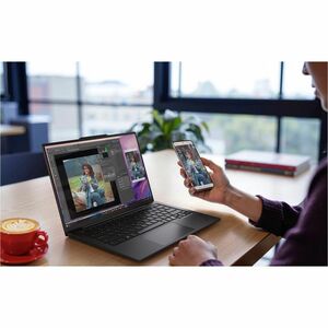 Lenovo ThinkPad X1 Carbon Gen 13 21NX00FUUS 14" Touchscreen Ultrabook - WUXGA - Intel Core Ultra 7 255U - Intel Evo Platfo