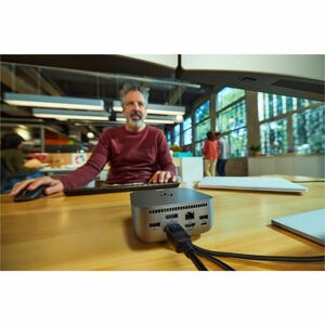 HP G6 Thunderbolt 4 扩展插口 用于 显示器, 笔记本电脑 - 充电功能 - 5 x USB端口 - 3 x USB A 型端口 - USB Type-A - 2 x USB C 型端口 - C型USB - 网络 (RJ-45