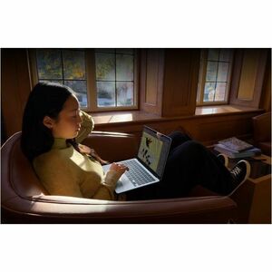 Apple MacBook Air MDHH4D/A 34,5 cm (13,6 Zoll) Notebook - Apple M5 - 16 GB - 512 GB SSD - Himmelblau - Apple M5 Chip - 256