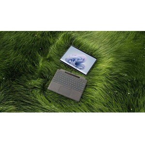 Microsoft Surface Pro 9 Tablet - 33 cm (13") - Intel - 16 GB - 256 GB SSD - Windows 11 Home - Platinum - Core i5 12th Gen 