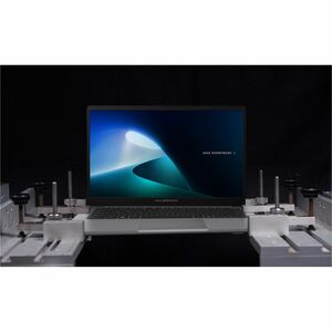 ASUS ExpertBook P1 P1503CVA-S72481X. Type de produit: Ordinateur portable, Format: Clapet. Famille de processeur: Intel Co