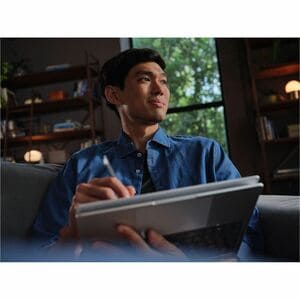 HP EliteBook 8 Flip G1i 33,8 cm (13,3 Zoll) Touchscreen Umrüstbar 2 in 1 Notebook - WUXGA - Intel Core Ultra 7 255U - 32 G