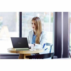 Portátil - Asus ExpertBook B9 B9403 B9403CVAR-PP2141X 35.6cm (14") - Full HD - Intel Core 7 150U - 32GB - 1TB SSD - Negro 