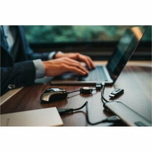 Pen Drive Verbatim Store 'n' Go V3 - 32 GB - USB 3.2 (Gen. 1) Tipo A - Grigio - 1 Unità