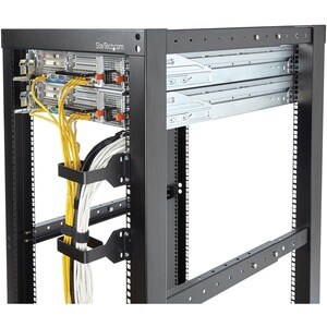 StarTech.com Anneau de gestion de câbles multidirectionnel vertical pour racks de serveur - Crochet de gestion de câbles -