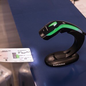 Datalogic Heron HD3430 Gewerblich, Retail Handheld Barcode-Scanner-Set - Kabel Konnektivität - Schwarz - USB Kabel im Lief