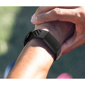 Fitbit Adjustable Smartwatch Band - Large (L) - Black - Silicone, Aluminium