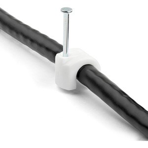 StarTech.com 100 Pk (L) Cable Clips w/ Nail - Reusable Nail-in Clamps - Cord Mounting/Holding Clips - Cable Tacks Wire Fas