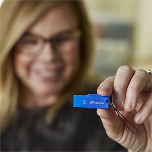 Verbatim 128GB Ergo USB 3.0 Flash Drive - Blue - The Verbatim Ergo USB drive features an ergonomic design for in-hand comf
