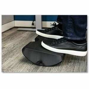 3M Footrest - 1 Each