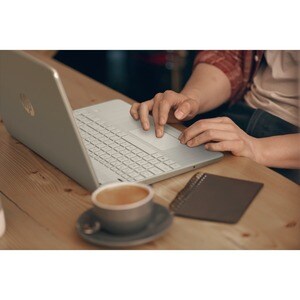 HPI SOURCING - CERTIFIED PRE-OWNED 15-dw3000 15-dw3033dx 15.6" Notebook - Full HD - 1920 x 1080 - Intel Core i3 11th Gen i