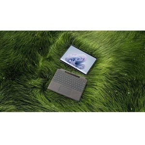Tableta Microsoft Surface Pro 9 - 33 cm (13") - Core i5 12a Gen i5-1245U Deca-core (10 Core) 1,60 GHz - 8 GB RAM - 256 GB 