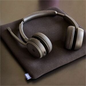 Cisco Kabel/Kabellos Kopfbügel Stereo Headset - Schwarz - Google Assistant, Siri - Binaural - Geschlossen - 20 Hz bis 20 k