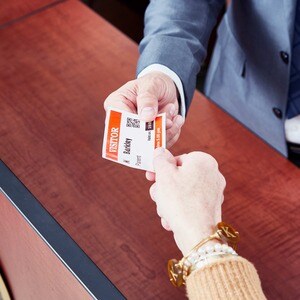 Brother QL-820NWBC Desktop Direktthermodrucker - Zweifarbig - Desktop - Etikettendruck - Fast Ethernet - USB - Bluetooth 5